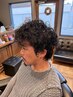 根元ふんわりファイバープレックス　スパイラルパーマ(カット顔剃り込)