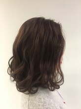忙しいオトナ女子に人気を誇るmiqのデジタルパーマ。