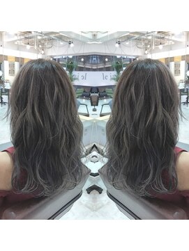 プラーチェ 古淵店(Plaatje) ハイライト × アッシュ グレージュ 3Dハイライト