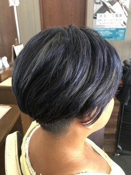ヘアメイク フェイス(hair make faith) ショートボブ ハイライト