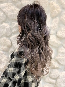 モアナ バイ ヘッドライト 沖縄南風原店(Moana by HEADLIGHT) グレージュバレイヤージュ#アッシュ#デザインカラー#イメチェン