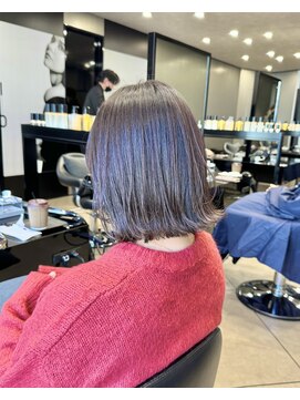 ハルキ ミナト ジャパン オオサカ(HARUKI MINATO japan OSAKA) 外ハネボブ 20代30代40代ヘア 小顔 大阪ボブ 梅田