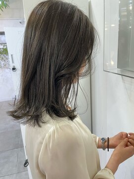 メゾンアクア 表参道(Maison ACQUA) ●ブリーチなし透明感カラー暗めオリーブベージュアッシュ