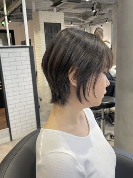 リーオオサカ(Lee Osaka) 【Lee大阪店】ショート×顔まわりレイヤー/新出