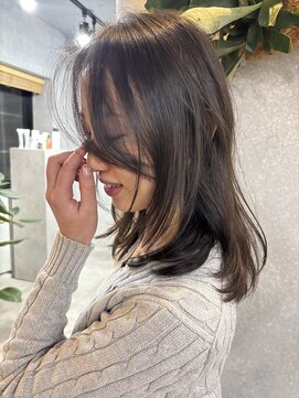サニーサイドサロン(SUNNY SIDE SALON) ミディアムレイヤー/顔まわりレイヤー/黒髪/たまプラーザ