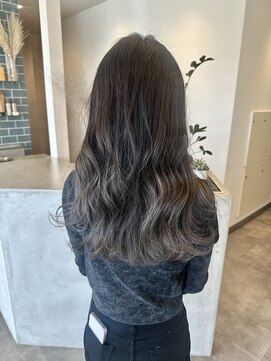 フェーディン(fa/din) シルバーグレージュグラデーション