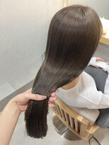 エクラートリアーラ 町田店(ECLART Reala)&nbsp;イルミナで作る透明感グレージュカラー