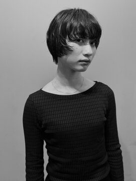 オーオ シカシカ(OOO YY) ニュアンスマッシュショートパーマ