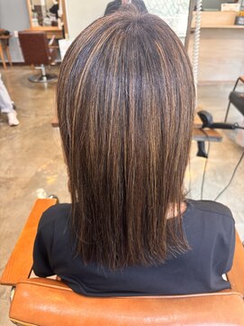 スアバイキキ(SuA by kiki.) 縮毛矯正/くびれヘア/アプリコットオレンジ/ハイライトカラー