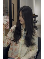 ミヨン 京都烏丸店(miyon)&nbsp;【miyon】韓国レイヤーカット×暗髪カラー×髪質改善