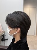 センターパートウルフ