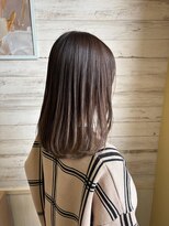 エム インターナショナル 白岡 キュート(EMU international CUTE) 好印象ストレートミディ