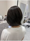 レイヤーボブ×赤み消しグレージュカラー