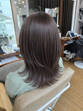 ムーア(MUA) 【ミディアム×くじれレイヤー】