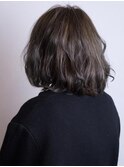 【QUATRO】シルバーグレージュ
