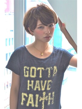 クラン(clan) ゆるふわエアリーショートボブ