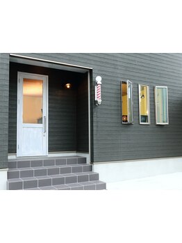 【平日9：00～20：00】【土日祝9：00～19：00】まで営業しております！こだわりカットで好感度◎