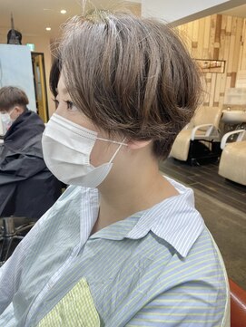 ベルクープス 天王寺店(Belle Coupes) 【BelleCoupes】三島直子 ハンサムショート マットベージュ