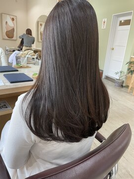 キュオンシア(CUEON. ciea) 重めレイヤー×グレージュ