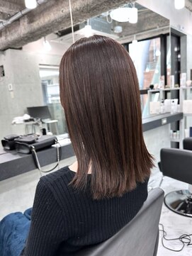 エンディアリング 東銀座(Endearing) 黒髪/グレーベージュ/レイヤーロング/前髪パーマ/銀座/東銀座