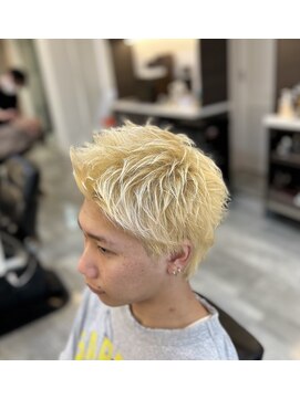 ミオスタイル 元町店 スパイキーショート