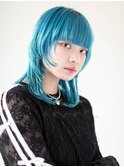 <miko>重め前髪にレイヤーが魅力！バランス抜群のミディアムヘア