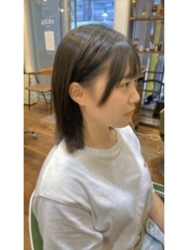 エッカ(ekka) ナチュラルストレート