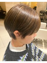 ミドル(MIDDLE)&nbsp;ショートカット/ハイライト/アッシュカラー/府中/夜間