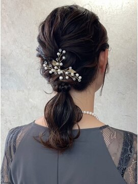 クララジャパン ヒョウゴ(CLALA JAPAN Hyogo) アレンジ　艶髪　髪質改善　ヘアセット　編みおろし　顔まわり