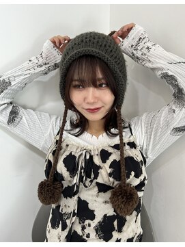 バズ(BUZZ) パーソナルカラーと顔タイプ診断