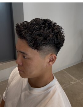 グルーマーズトウキョウ 渋谷店(GROOMER/S TOKYO) ショートハーパー　スペインカール　ラルフカール