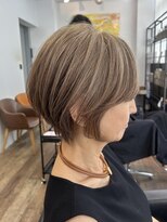 ハーツ(Heart's) 白髪ぼかし×大人ショート