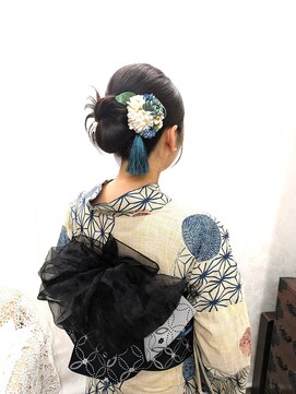横濱ハイカラ美容院(haikara美容院) 浴衣着付けとヘアセット　カチモリ　タイトシニョン