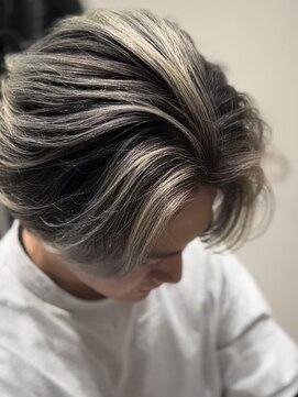 コスモス 町田(COSMOS) ホワイトメンズバレイヤージュ