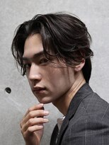 ブルニール 心斎橋(BLEUNIR) フェザーパーマ 大人メンズ センターパート 心斎橋 本町