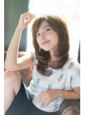 小顔セミロング