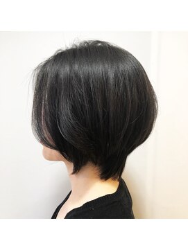 美容室 かんしゃ かんしゃ【Ｍａｒｉｋｏ】骨格修正カット×小顔ショートレイヤー