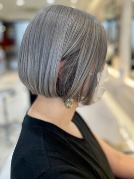 ザビー(THE B) 本八幡×ハイトーン×ボブ×シルバー