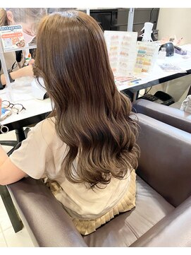 カミエ(kamie) ＊とろみグレージュ 透明感 ロングヘア 三宮 神戸美容室