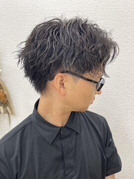 ギヴヘアインダストリー(Give hair industry) 縦落ちスパイラル