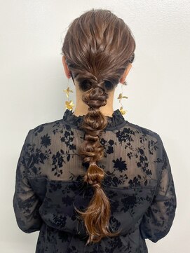 オアシスガーデン 横須賀中央店(Oasis GaRDEN) お呼ばれ編み下ろしアレンジ