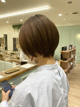 モリオフロムロンドン 大宮店(morio from London) 丸みショート【金山】