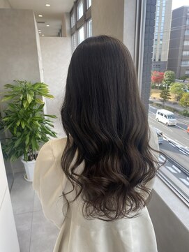 エレノア 枚方(Eleanor) グレージュカラー☆ SHIZUKU