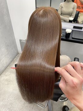 サロウィン 池袋(SALOWIN) ブリーチなしベージュ × 髪質改善 × 美髪ストレート #310