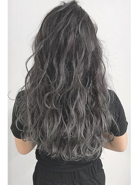 ラフィス ヘアー フォンテ 松山銀天街店(La fith hair fonte) 【La fith】ブルージュ×グラデーションカラー