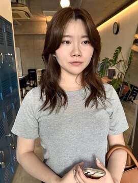 ナループロア ルームー(Nalu pu loa ROOMOO) レイヤーカット/ミディアムレイヤー/オリーブブラウン