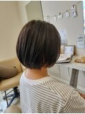 ショートボブ