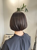 ホワイト(WHITE) レイヤーボブ×髪質改善カラー