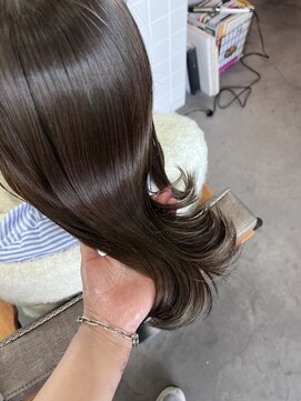 ティティ(TiTi) 大人世代への艶カラー [TiTi_福田りの]