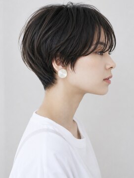 サーカス バイ ビュートリアム 青山(CIRCUS by BEAUTRIUM) ショートヘア　ショートカット　耳掛けショート　ショート　小顔